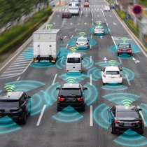 Zwei Drittel der Befragten finden, dass Assistenzsysteme die Sicherheit auf den Strassen erhöhen. Allerdings kann dieses Sicherheitsgefühl gefährlich werden.