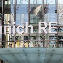 Munich Re musste bei der jüngsten Vertragserneuerung im Juli einen Preisrückgang von 5,5 Prozent hinnehmen. 