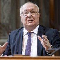 Will erfahren, «was im ambulanten Bereich vor sich geht»: Kommissionssprecher Pierre-Yves Maillard. 