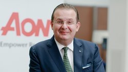 Felix Jenny, seit heute Ex-CEO Schweiz, war nicht für eine Stellungnahme erreichbar.