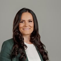 Hasani-Ferati: «Wir brauchen Vorreiterinnen und Vorreiter, die öffentlich über Lohn oder Vermögen sprechen»