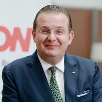Felix Jenny, seit heute Ex-CEO Schweiz, war nicht für eine Stellungnahme erreichbar.
