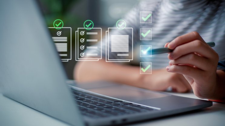Immer mehr Versicherer bieten Online-Abschlüsse von Verträgen.