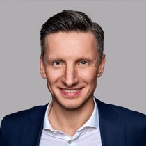 Ist ein renommierter Experte in Sachen D&O-Versicherung: Pawel Paluch.