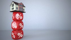 En 2024, malgré la nouvelle baisse des taux d'intérêt, la hausse des coûts de refinancement et le durcissement de l'environnement réglementaire ont freiné l'octroi d'hypothèques.