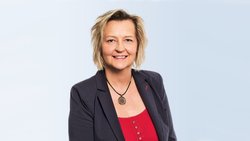 « Dans notre activité de tous les jours c’est important de se voir, de se rencontrer, de discuter et d’échanger sur son lieu de travail »: Marianne Chapuis, présidente de l'Association suisse des agents généraux d'assurance LSAG-FSAGA et directrice de l'agence générale Jura à La Mobilière.