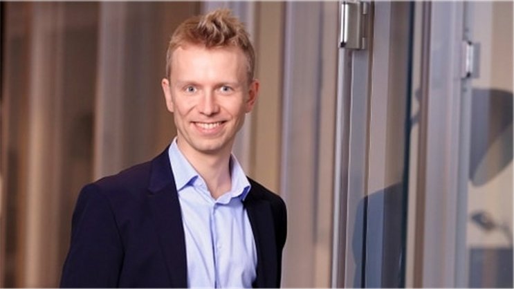 Bastian Knutzen ist der Geschäftsführer der Emil Group.
