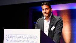 Michael Kurt, Partner und Geschäftsleitungsmitglied von Glausen + Partner sowie Jury-Mitglied des Innovationspreises der Schweizer Assekuranz.