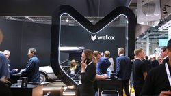 Das Geld geht aus: Stand von Wefox an einer Branchenmesse in Dortmund 2019.
