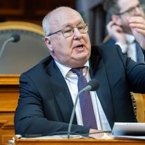 Pierre-Yves Maillard, rapporteur de commission. 