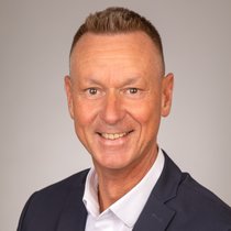 Christoph Müller-Ulmi verfügt über rund 35 Jahre Assekuranzerfahrung in verschiedenen Funktionen.