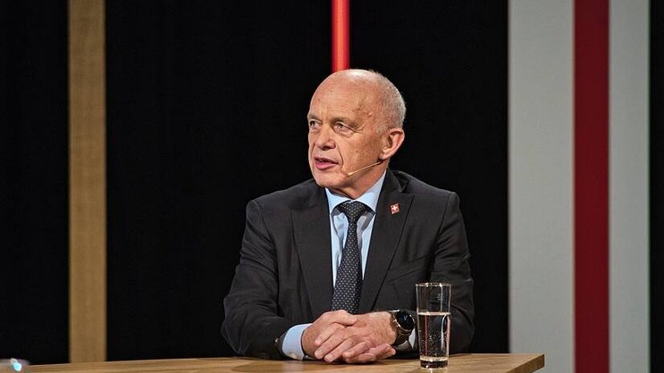 «Je n'ai rien caché, mais je n'ai informé qu'oralement. Je referais exactement la même chose»: Ueli Maurer, ancien conseiller fédéral.
