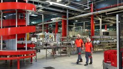 Produktions- und Abfüllanlage von Coca-Cola in Dietlikon/Brüttisellen: Seit 1963 stellt Coca-Cola hier Getränke her.