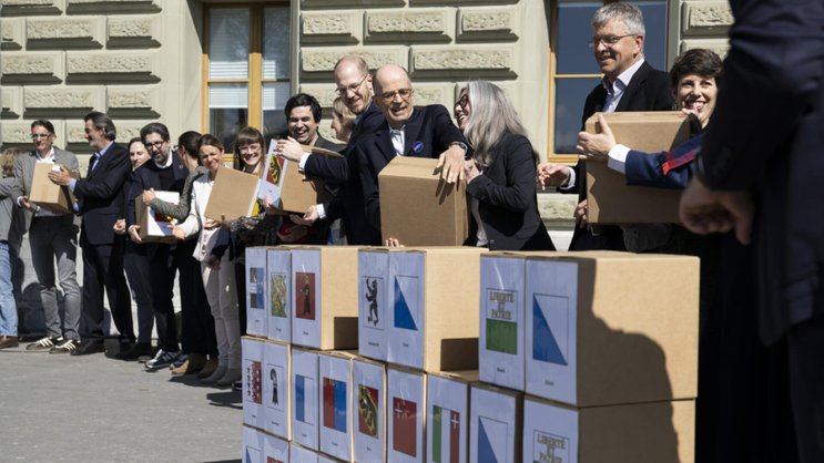 Einreichung der Finanzplatz-Initiative am Donnerstag beim Bundeshaus.