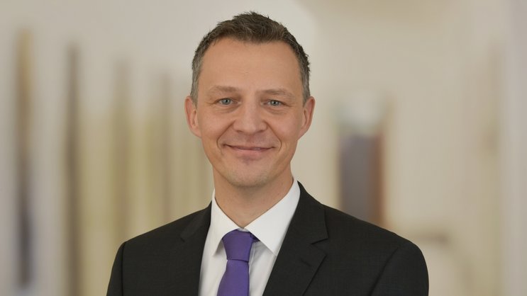 Alain Zweibrucker übernimmt per 2. Januar 2024 den CEO-Posten bei Axa Retail.