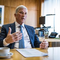 Se présentera à nouveau à l'élection lors de l'AG 2026 pour un dernier mandat en tant que président de Swiss Life: Rolf Dörig.