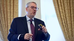 Sieht Vorteile bei Anleihen: Dan Ivascyn, Global Chief Investment Officer bei Pimco am Media Summit in London – noch vor den US-Zollankündigungen.