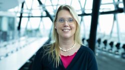 Bleibt trotz der zahlreichen Herausforderungen optimistisch: EIOPA-Chefin Petra Hielkema.