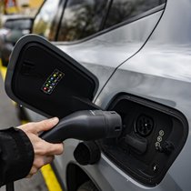 Les réserves à l'égard de la mobilité électrique augmentent.
