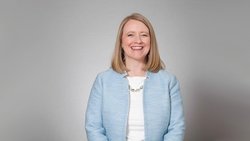 Monica Ningen übernimmt eine wichtige Rolle bei Swiss Re.
