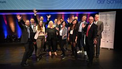 Die 13-köpfige Jury des 24. Innovationspreises der Schweizer Assekuranz: Sabine Betz, Karin Bosshard, Alexander Braun, Jérôme Cosandey, Yamin Gröninger, Sabrina Hartusch, Peter Huber, Michael Kurt, Matthias Niklowitz, Christian Thier, Stefan Thurnherr, Arthur Treichler, Christian Lory.