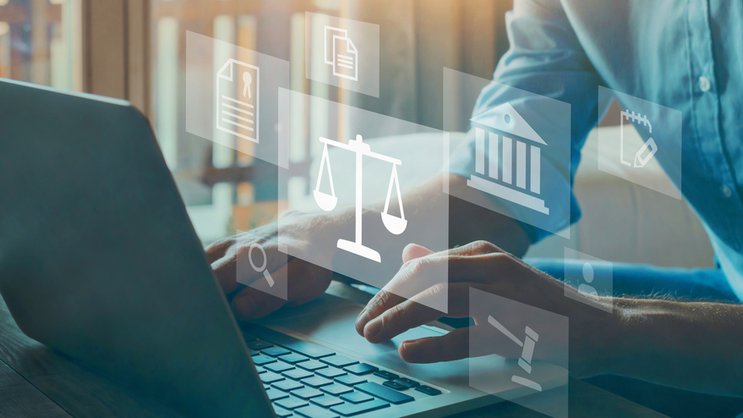 Trend bei Jüngeren: Online abschliessen – aber persönliche Beratung.