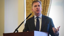 Geopolitische Risiken könnten mehr Geld in die Schweiz schwemmen: Christian Stracke, Präsident von Pimco, am Media Summit in London.