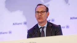 Selon Oliver Bäte, patron d'Allianz, le coût de l'assurance «Augmente plus vite que les revenus des ménages».