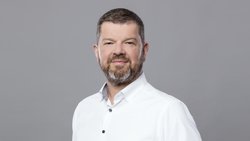 «Unsere Reserven sind solide, aber nicht übermässig hoch. Die Forderung, die Reserven bis auf 100 Prozent abzubauen, erachten wir als unverantwortlich»: Swica-CEO Reto Dahinden.