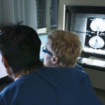 Künstliche Intelligenz im Einsatz: Dank neuronalen Netzen hat sich die Früherkennung von Brustkrebs massiv verbessert.