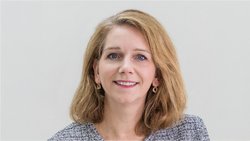 Nicole Pieterse, directrice des ressources humaines désignée chez Swiss Re.