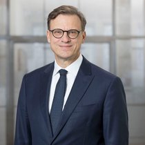 Ex-Konzernchef Patrick Frost ist in den Swiss Life-VR gewählt worden.