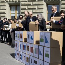 Dépôt de l'initiative sur la place financière jeudi au Palais fédéral.
