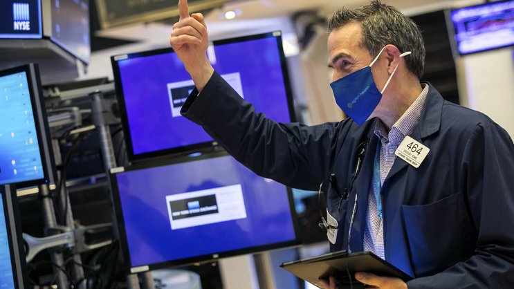 Trader an der Wall Street: Tiefe Zinsen lassen die Börsen boomen.