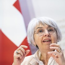 Elisabeth Baume-Schneider, ministre de la santé: «C'est un pas dans la bonne direction, même s'il ne peut pas satisfaire tout le monde.»