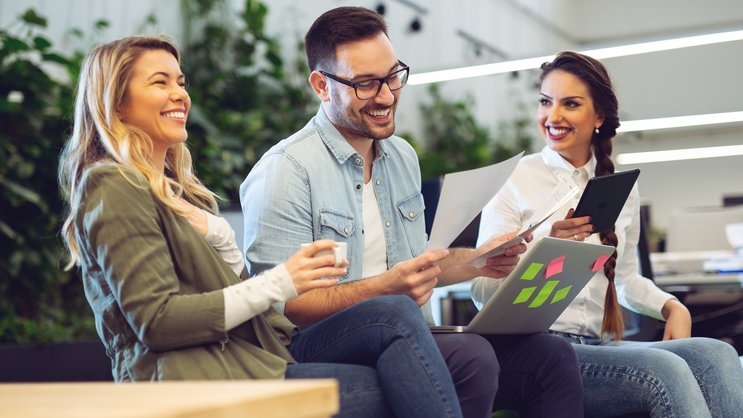 Mitarbeitende bewerten beim Swiss Arbeitgeber Award ihren Arbeitgeber. Wer als Unternehmen gut abschneidet, hat Vorteile.