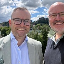 Von links: Dominique Jean-Daniel Jundt, Vorsorgeberater Berufliche Vorsorge bei Pax, und Jörg Sennrich von KMU Next.