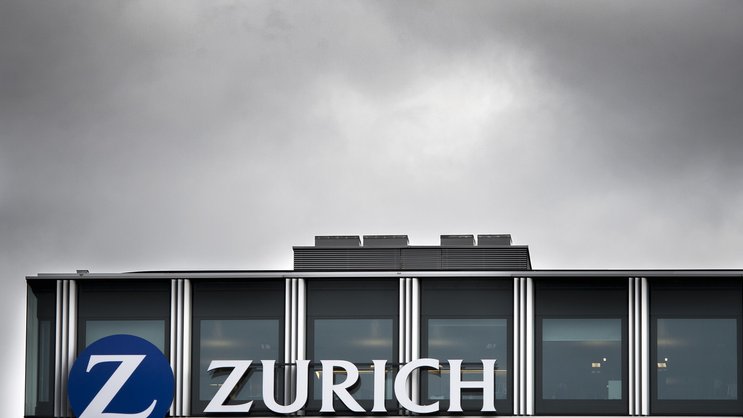 SCHWEIZ ZURICH VERSICHERUNG