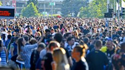 Deux tiers de la population suisse souhaitent décider eux-mêmes du moment opportun pour prendre leur retraite.
