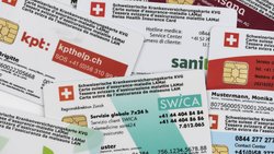 Krankenkassenkarten: Gefahr unterjähriger Prämienerhöhungen im Jahr 2023.