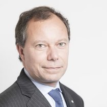 Alban de Mailly Nesle, directeur financier du groupe Axa.