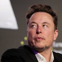 Au lieu de répondre à l'offre de rachat d'Elon Musk, le cofondateur d'Open-AI Sam Altman a écrit sur «X»: «non merci, mais nous achèterons twitter pour 9,74 milliards de dollars si tu le souhaites.»