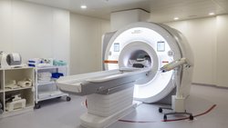 Medizinische Innovation kostet: Die Krankenversicherer können in der Schweiz nur über Zusatzversicherungen Geld verdienen. 