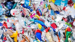 Déchets plastiques.