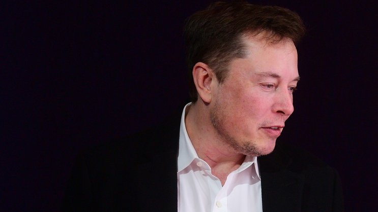 Elon Musk wünscht sich eine Entwicklungspause bei KI-Systemen.