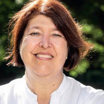 Corin Ballhaus: « Il faut que les femmes prennent l’initiative de gérer leur argent, se responsabilisent et acquièrent les connaissances nécessaires en la matière. »