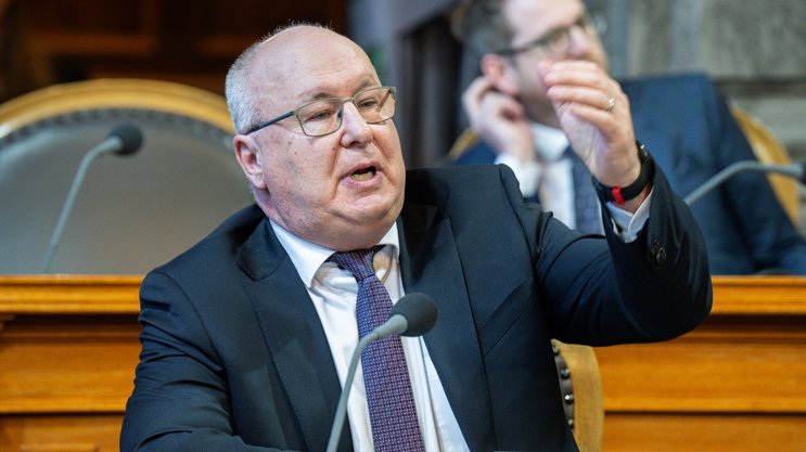 Pierre-Yves Maillard, rapporteur de commission.