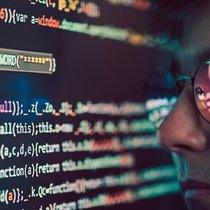Cyberversicherung sollen KMU besser gegen die Risiken schützen.