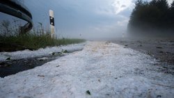 Au cours du premier semestre, de violents orages ont été la principale cause de tous les sinistres assurés : pluie, tempête et grêle dans la région bavaroise de l'Unterallgäu en juin 2026. 