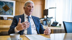 Se présentera à nouveau à l'élection lors de l'AG 2026 pour un dernier mandat en tant que président de Swiss Life: Rolf Dörig.